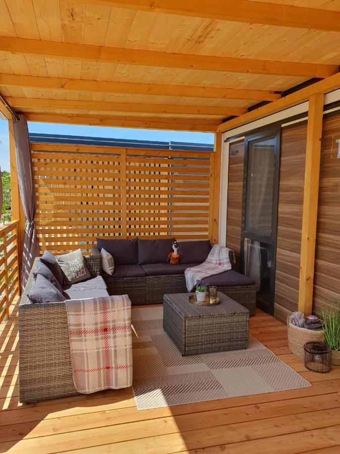 Mobile Homes Karlo & Dino Pula Exteriér fotografie